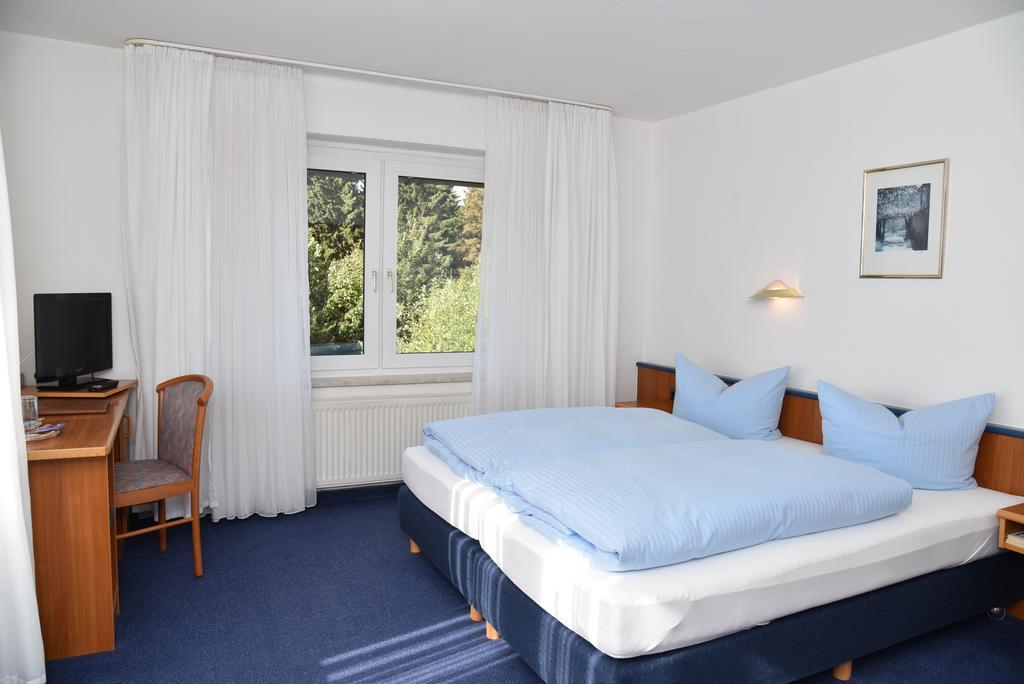 Hotel An Der Alten Porzelline Neuhaus am Rennweg Eksteriør bilde